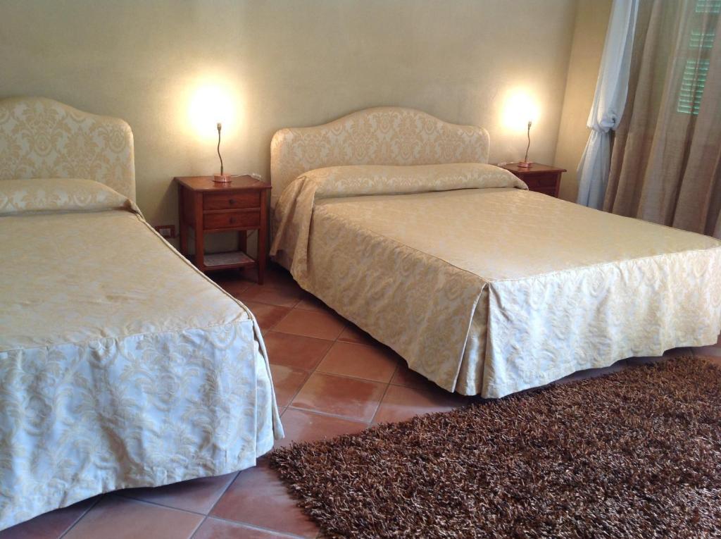 Locanda San Lorenzo Roddino Pokoj fotografie